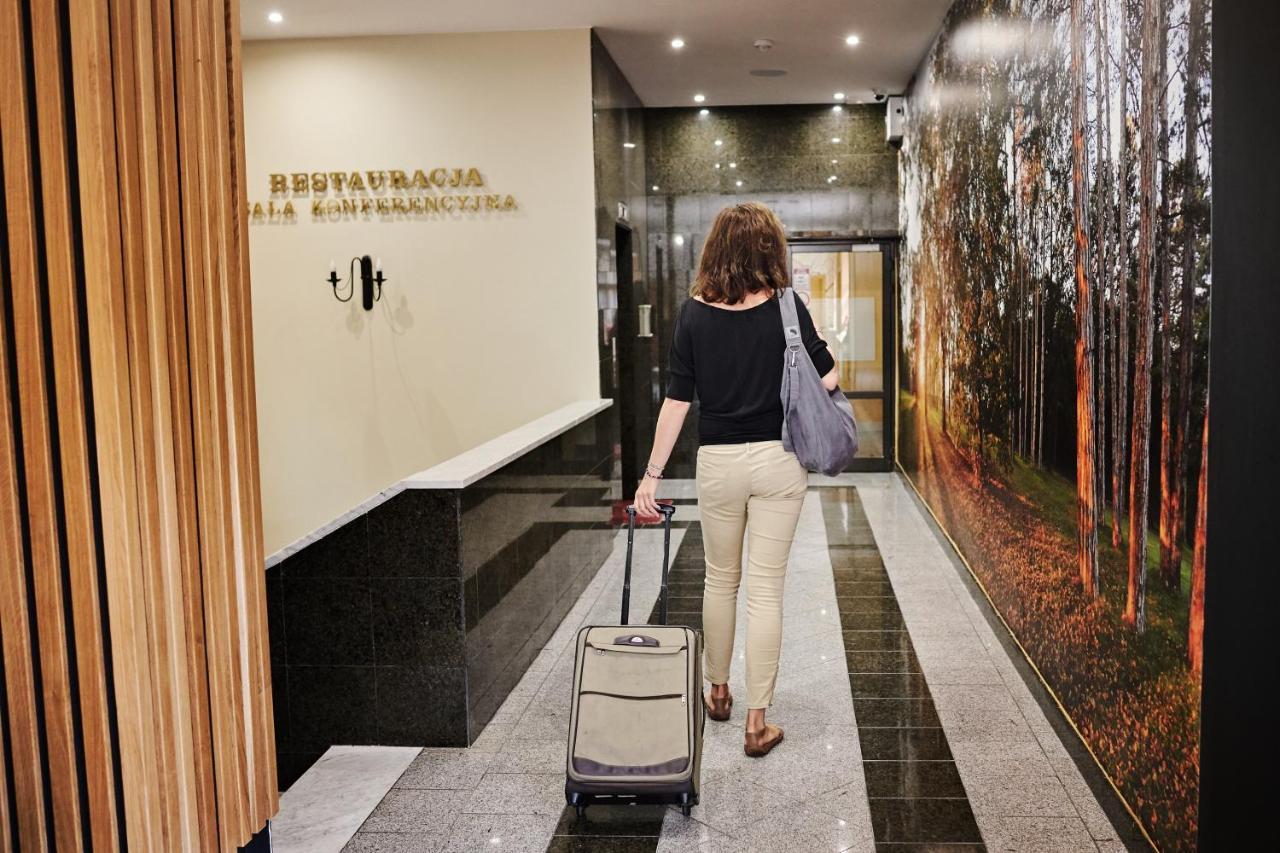 Park Hotel شفيدنيتسا المظهر الخارجي الصورة