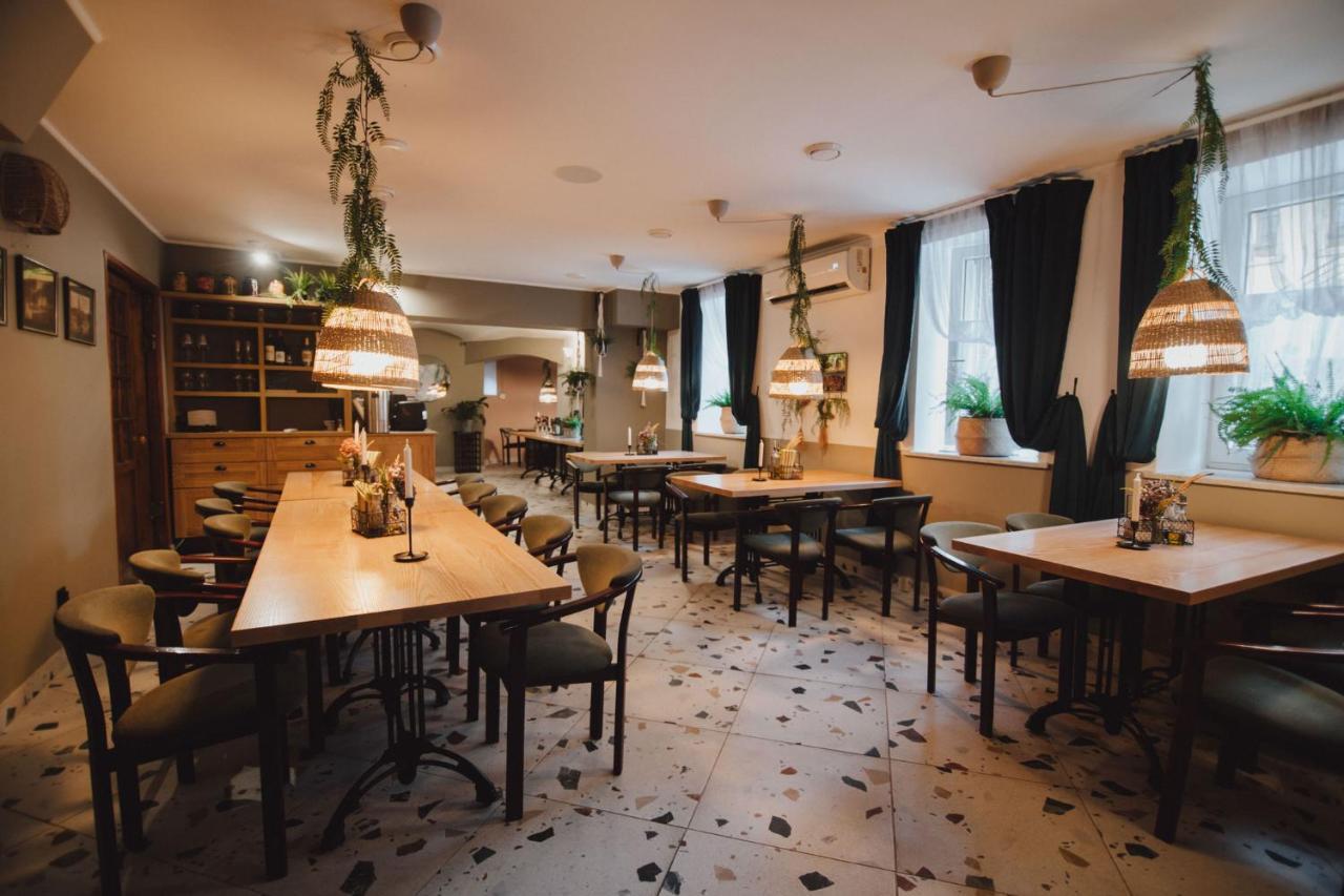 Park Hotel شفيدنيتسا المظهر الخارجي الصورة